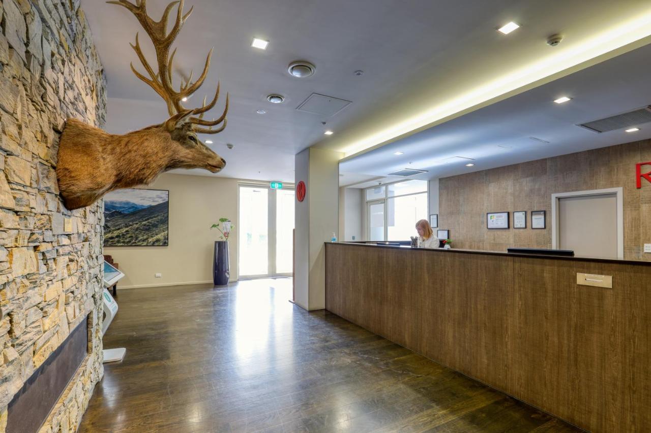 Ramada Suites By Wyndham Queenstown Remarkables Park Exteriér fotografie